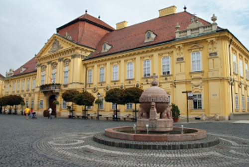 Kis Zseni Iskola - Székesfehérvár
